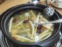 -濠轩阁特色生蚝火锅(水湾路店)