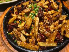 -缘生态云南菜·野生菌庭院餐厅(华侨城店)