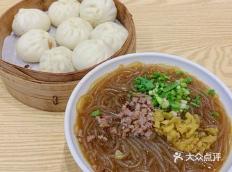 周六休息，睡到自然醒，然后吃个早餐，这才舒服 -