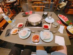 -捞王锅物料理(上海世茂广场店)