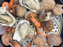 老灶蒸汽海鲜锅-巧克力渔家.小船海鲜胶东菜(万平口店)