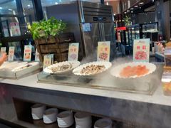 -遇上西雅图多融合海鲜自助餐厅(中房金谊广场店)