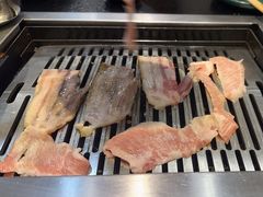 -臻牛烤肉