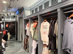 -Hollister(希慎广场店)