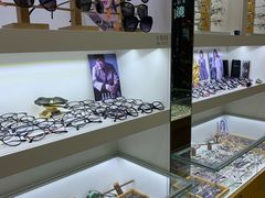 -广州宝岛眼镜武汉和光眼镜市场西区店