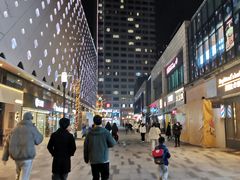 -宝龙城(杭州滨江店)