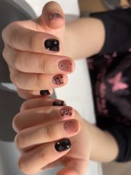 -UGIRL有个美甲