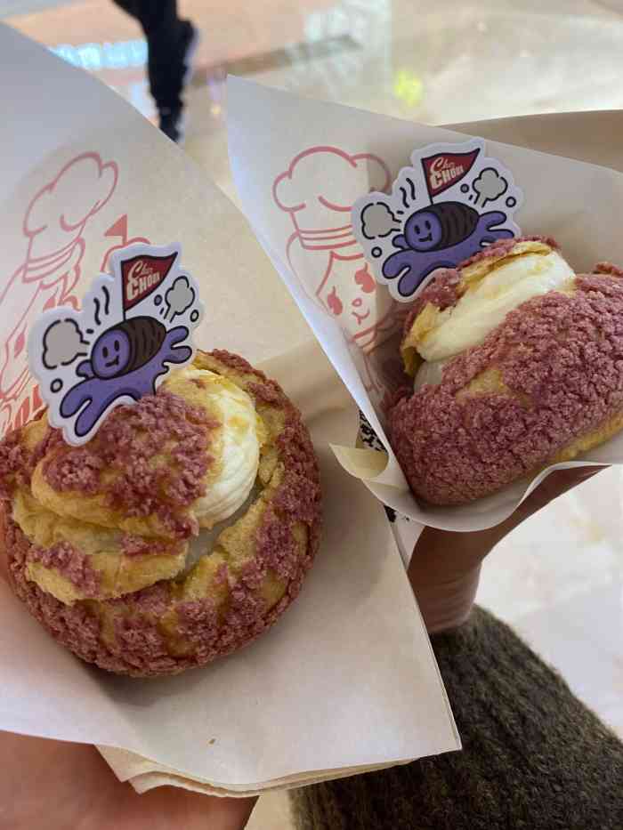 西树泡芙(杭州湖滨银泰b区店)-"上次来西树泡芙还是去年了,这段时间