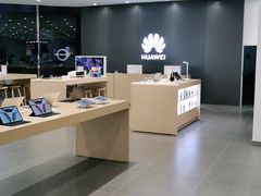 -华为授权体验店(中山公园来福士)