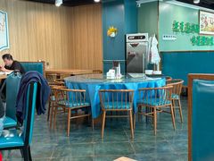 -白阿婆过油肉拌面·大盘鸡