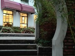 -鹤庆人家·特色大理菜(羊仙坡店)