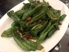 -小菜园新徽菜(宜兴八佰伴店)