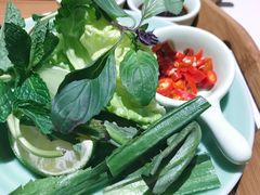 -越弥越南传统美食馆