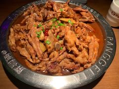 鸡爪煲-胖哥俩肉蟹煲(永旺店)