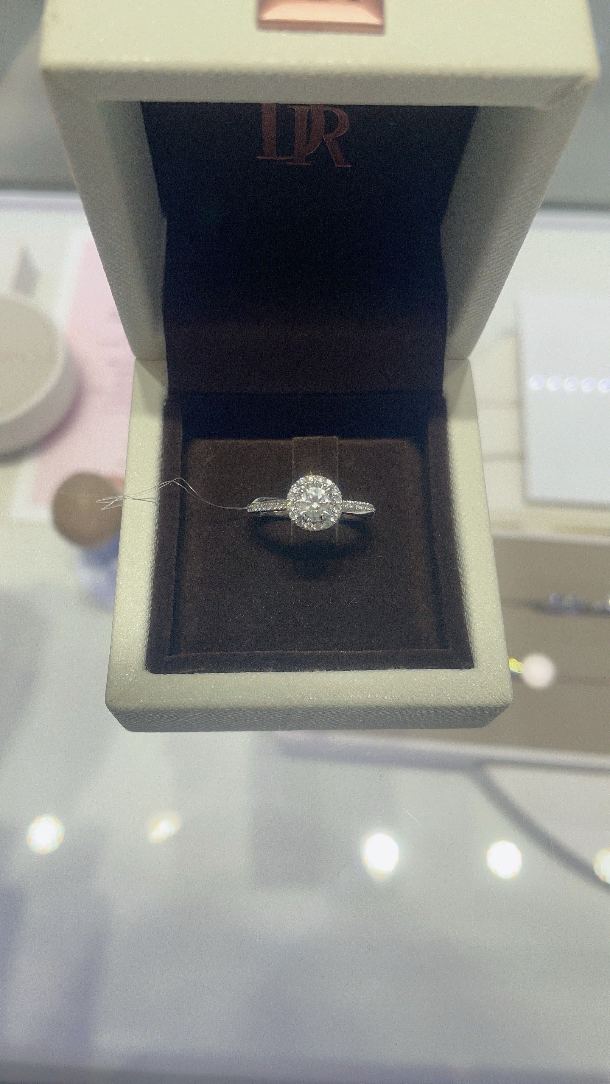 dr新款true love简奢款求婚钻戒