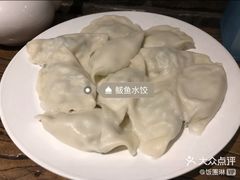 -方国老头包子·39年威海本地老字号•小船海鲜疙瘩汤
