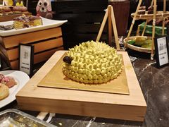 -广州万富希尔顿酒店·感趣自助餐厅·金秋蟹宴生蚝海鲜刺身