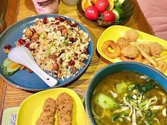 -秘地·影院式足浴SPA(凤三旗舰店)