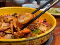 -休记光头香辣蟹干锅店(衣冠庙店)