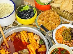 -顶上头·螺蛳火锅(五一新村店)