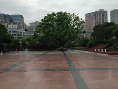 -重庆人民广场