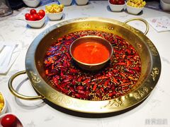 -哥老官重庆美蛙鱼头(宝山龙湖店)