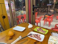 -养牛邓·潮汕牛肉海鲜自助火锅(广州店)