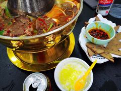 -撒拉人家.酸菜牦牛肉火锅