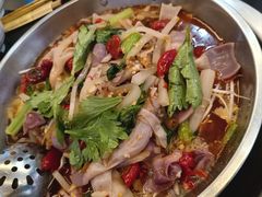 -胖娃古镇鸡杂·黑金冠(磁器口总店)