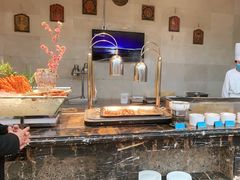 自助取餐区-拉萨圣地天堂洲际大饭店-自助餐厅