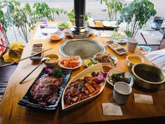 -唯成•韩国炭火烤肉 유성고기