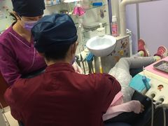 -瑞尔齿科(颐堤港诊所)