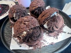 -W COLLECTIVE  DESSERT SHOP