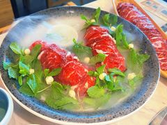 -左庭右院鲜牛肉火锅(浦江欢乐颂店)