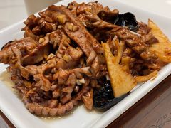 -梅飞酒家(名辉豪庭店)