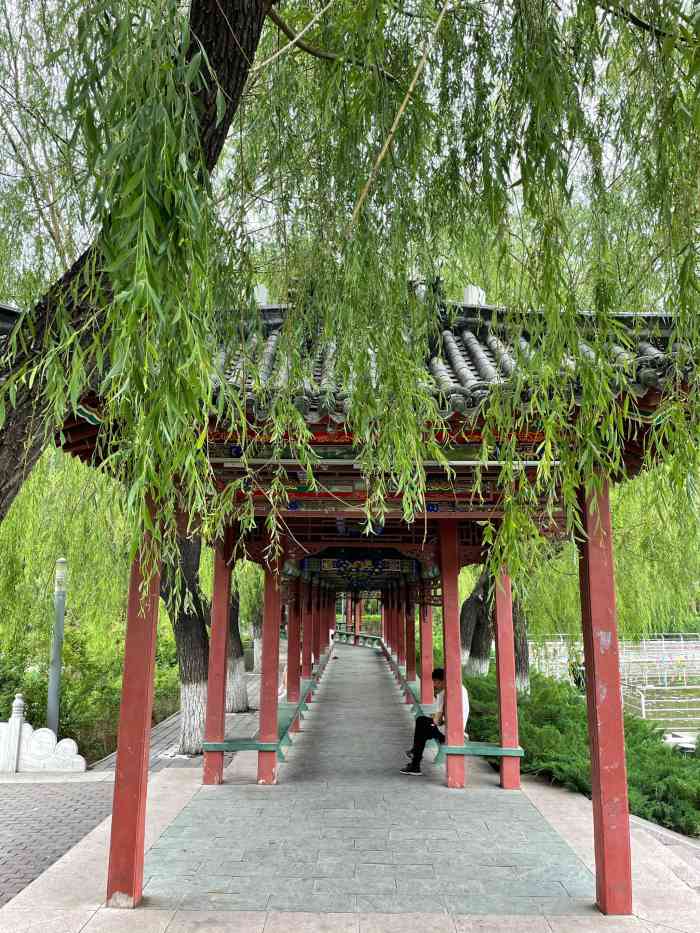 水泉公园-"这个季节逛一逛 真是很美 人少幽静 景色."-大众点评移动版