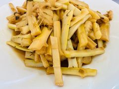 -天乐农家鱼头王(天目湖店)