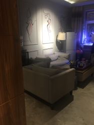 点击看大图 -MONE美发沙龙