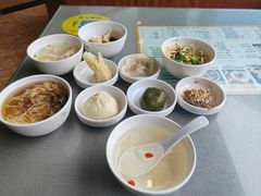 -正一涵老味道名小吃(广汉总店)