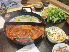 -山缓缓火锅(苏州仁恒仓街店)