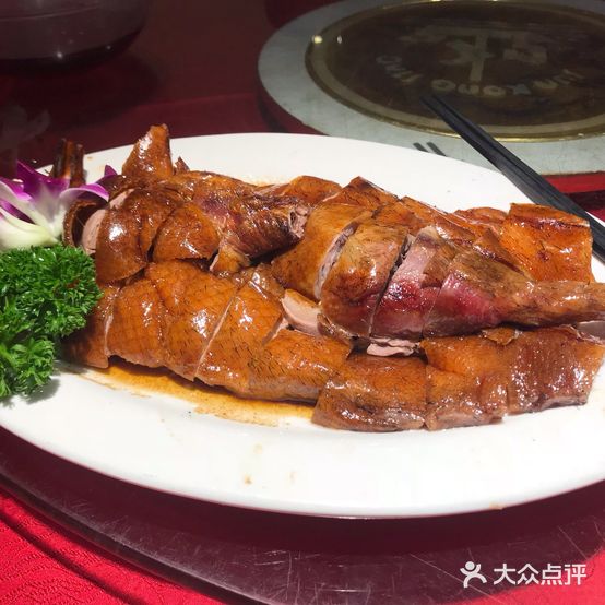 新港城鱼翅海鲜酒家(港口路店)
