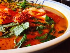 -云海肴·汽锅鸡·云南菜(天山百盛优客店)