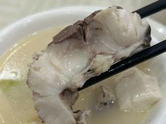 -巨元河鲜酒楼·清远特色菜名店(英德店)