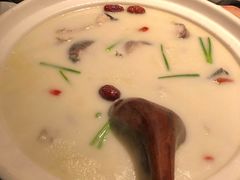 江团鱼炖汤-老阿爸鲜鱼土菜(昆山花桥店)