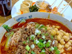 -丁丁猫重庆小面(徐州路店)