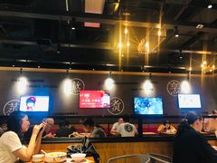 大堂-渝是乎酸菜鱼(龙旗购物中心店)