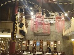 -凤凰园烤鸭店·唐山菜·传承花椒肉(老唐丰路店)