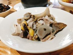 猪肚胡椒煲银杏汤-德胜轩正宗顺德菜(宝安沙井会展中心店)