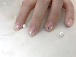 -苏彩·皮肤管理美甲美睫