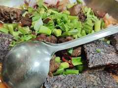 -临江餐馆二楼美食部落